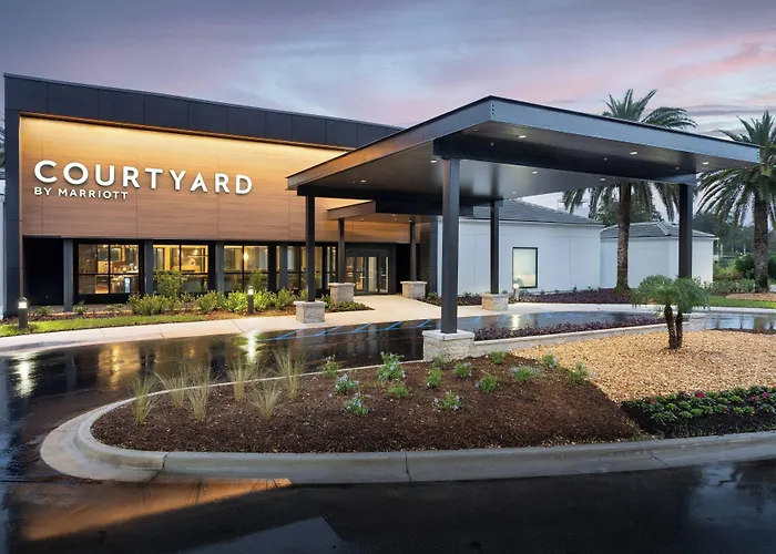 Courtyard By Marriott West Palm Beach